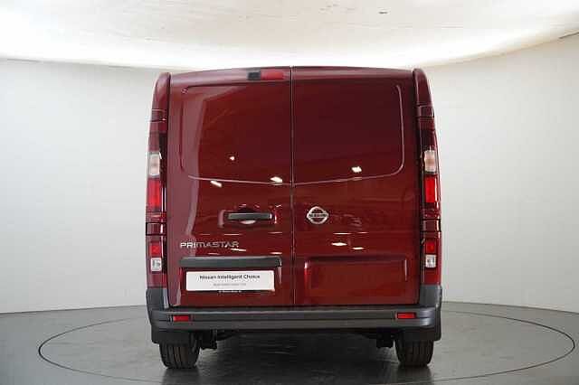 Nissan Primastar 2.0 dCi 170 Tekna L1 H1 2.8T Panel Van with Sat Nav and Rear View Camera