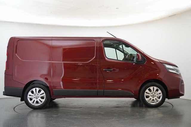 Nissan Primastar 2.0 dCi 170 Tekna L1 H1 2.8T Panel Van with Sat Nav and Rear View Camera