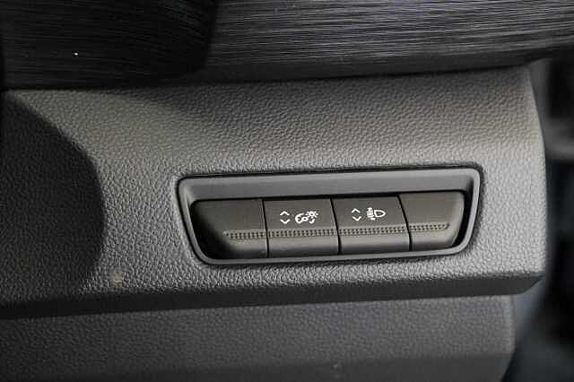 Nissan Primastar 2.0 dCi 170 Tekna L1 H1 2.8T Panel Van with Sat Nav and Rear View Camera