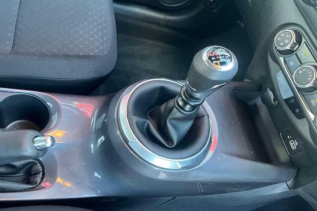 Nissan JUKE 1.0 DiG-T 114 Acenta 5dr