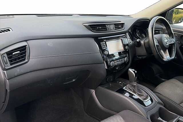 Nissan X-TRAIL 1.6 dCi N-Connecta 5dr Xtronic