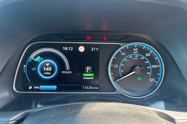 Nissan LEAF 110kW N-Connecta 39kWh 5dr Auto