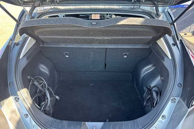 Nissan LEAF 110kW N-Connecta 39kWh 5dr Auto