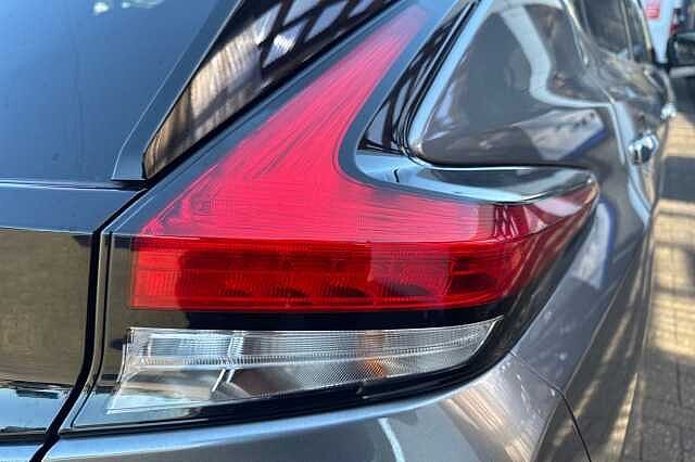 Nissan LEAF 110kW N-Connecta 39kWh 5dr Auto