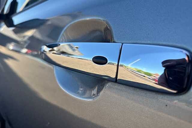 Nissan LEAF 110kW N-Connecta 39kWh 5dr Auto