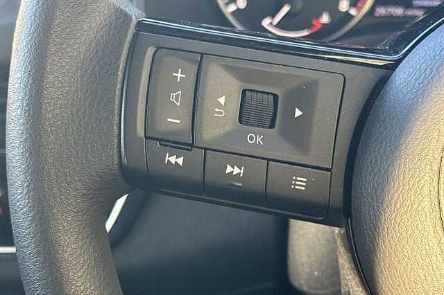 Nissan Qashqai 1.3 DiG-T MH Visia 5dr