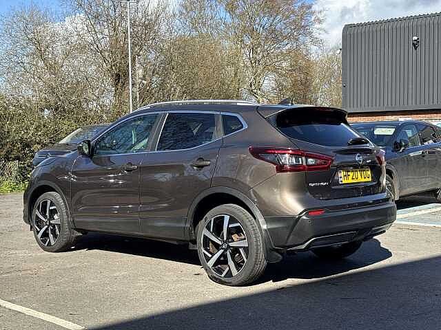 Nissan Qashqai 1.3 DIG-T Tekna SUV 5dr Petrol Manual Euro 6 (s/s) (140 ps)