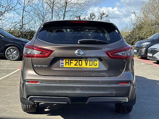Nissan Qashqai 1.3 DIG-T Tekna SUV 5dr Petrol Manual Euro 6 (s/s) (140 ps)
