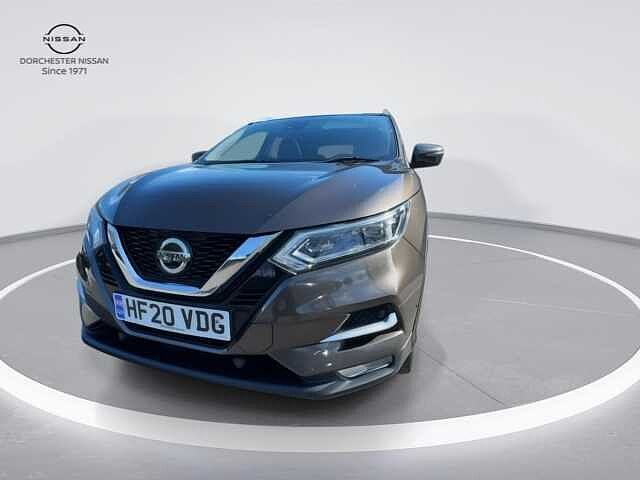 Nissan Qashqai 1.3 DIG-T Tekna SUV 5dr Petrol Manual Euro 6 (s/s) (140 ps)