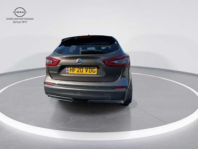 Nissan Qashqai 1.3 DIG-T Tekna SUV 5dr Petrol Manual Euro 6 (s/s) (140 ps)