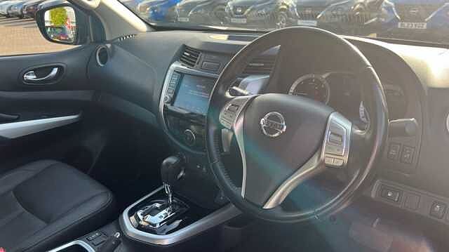 Nissan Navara Double Cab Pick Up Tekna 2.3dCi 190 TT 4WD Auto
