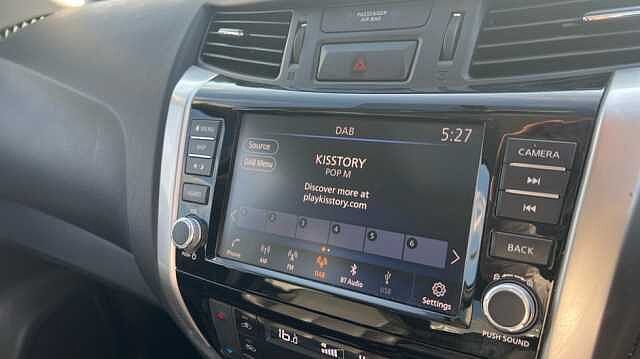 Nissan Navara Double Cab Pick Up Tekna 2.3dCi 190 TT 4WD Auto