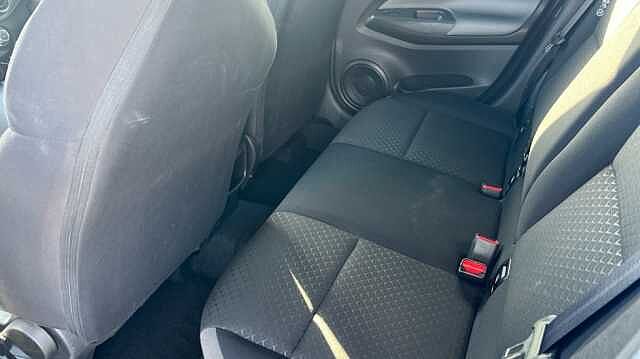 Nissan Juke 1.0 DiG-T 114 N-Connecta 5dr