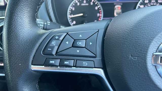 Nissan Juke 1.0 DiG-T 114 N-Connecta 5dr