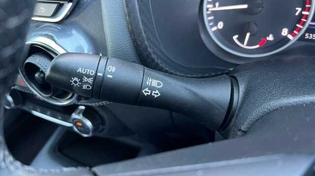 Nissan Juke 1.0 DiG-T 114 N-Connecta 5dr