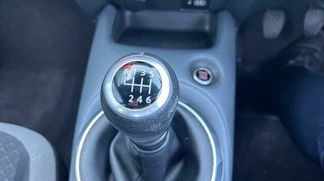 Nissan Juke 1.0 DiG-T 114 N-Connecta 5dr