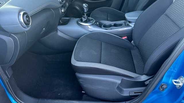 Nissan Juke 1.0 DiG-T 114 N-Connecta 5dr