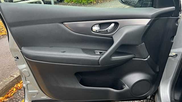 Nissan Qashqai 1.5 dCi 115 N-Connecta 5dr