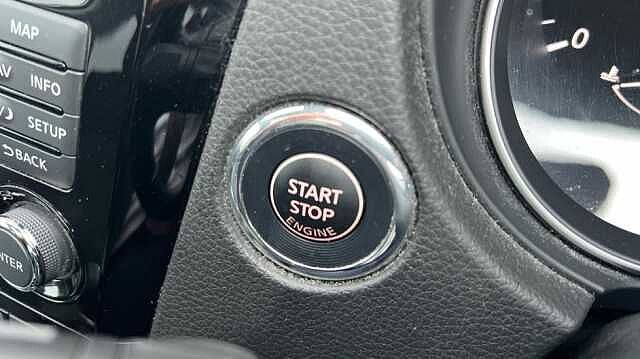 Nissan Qashqai 1.5 dCi 115 N-Connecta 5dr