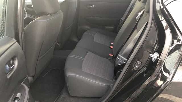 Nissan LEAF LEAF 110kW Acenta 40kWh 5dr Auto [6.6kw Charger]