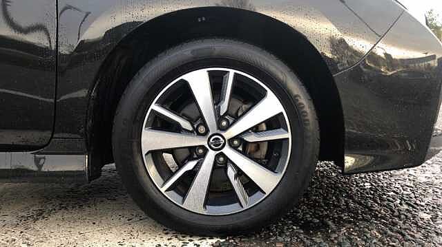 Nissan LEAF LEAF 110kW Acenta 40kWh 5dr Auto [6.6kw Charger]