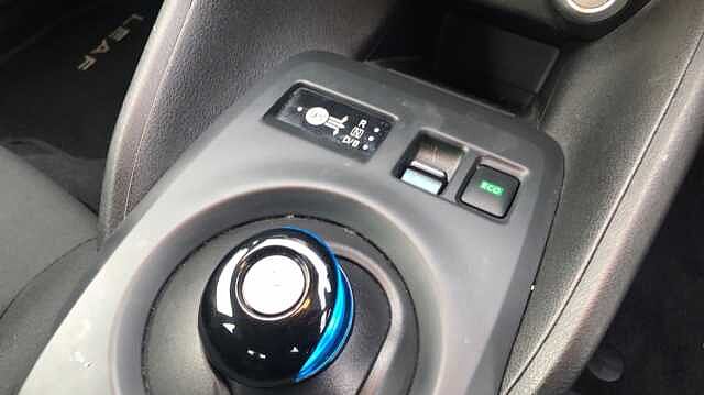 Nissan LEAF LEAF 110kW Acenta 40kWh 5dr Auto [6.6kw Charger]