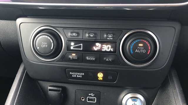 Nissan LEAF LEAF 110kW Acenta 40kWh 5dr Auto [6.6kw Charger]