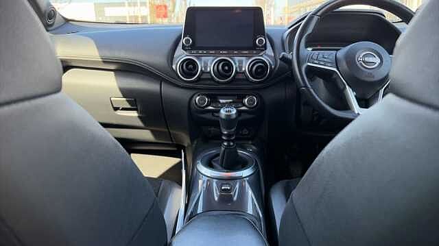 Nissan Juke JUKE 1.0 DiG-T 114 N-Connecta 5dr