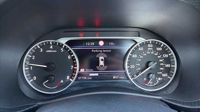 Nissan Juke JUKE 1.0 DiG-T 114 N-Connecta 5dr