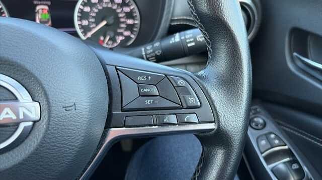 Nissan Juke JUKE 1.0 DiG-T 114 N-Connecta 5dr