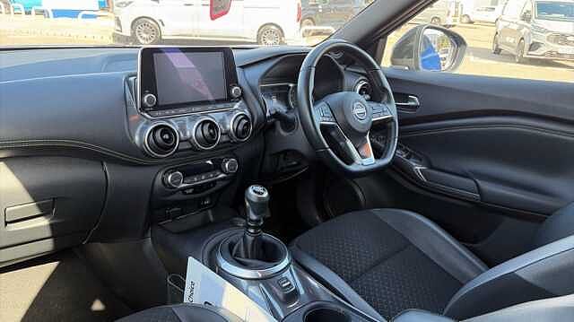 Nissan Juke JUKE 1.0 DiG-T 114 N-Connecta 5dr