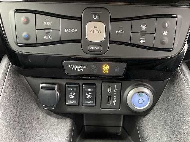 Nissan LEAF 110kW Tekna 39kWh 5dr Auto