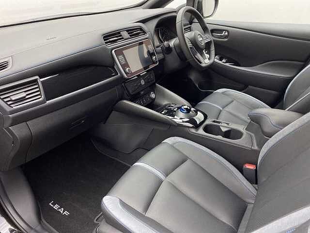 Nissan LEAF 110kW Tekna 39kWh 5dr Auto