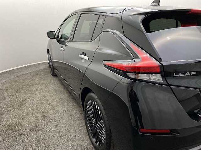 Nissan LEAF 110kW Tekna 39kWh 5dr Auto