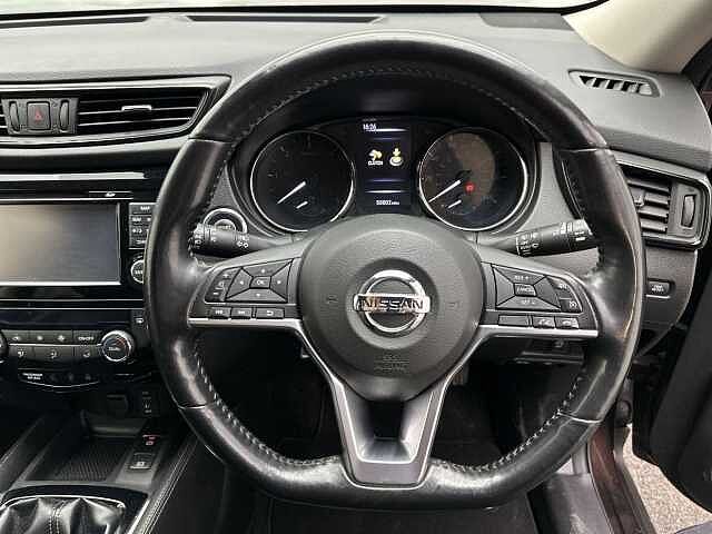 Nissan X-TRAIL 1.6 dCi Tekna 5dr