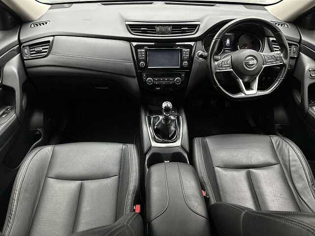 Nissan X-TRAIL 1.6 dCi Tekna 5dr