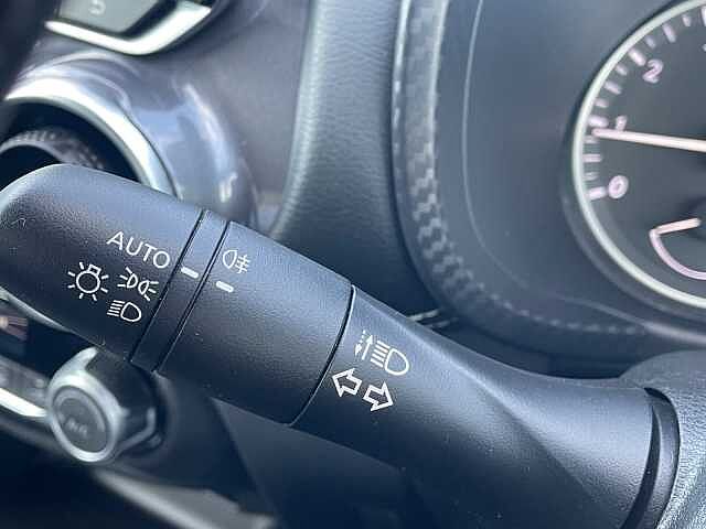 Nissan Juke 1.0 DiG-T 114 N-Connecta 5dr