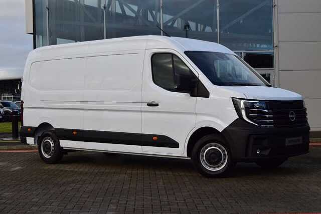 Nissan Interstar 2.0 dCi 150 Acenta L3 H2 3.5T Panel Van