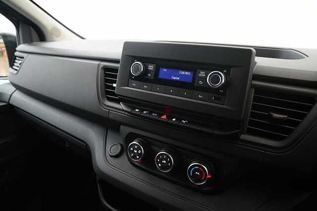 Nissan Primastar 2.0 dCi 130 Acenta L1 H1 3.0T Panel Van + Offside Door Pack