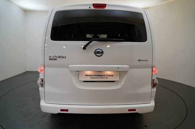 Nissan e-NV200 Combi 40KW Evalia Auto with 7 Seats and Sat Nav + Heat Pack Upgrade
