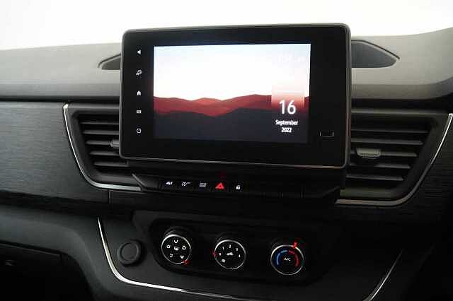 Nissan Primastar 2.0 dCi 130 Tekna L1 H1 2.8T Panel Van with Sat Nav and Rear View Camera