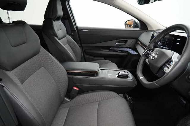 Nissan ARIYA 63KW Advance Auto with Sat Nav and 360 View Cameras