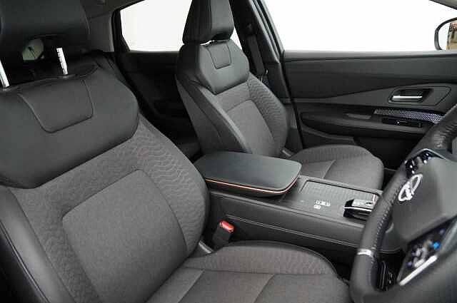 Nissan ARIYA 63KW Advance Auto with Sat Nav and 360 View Cameras