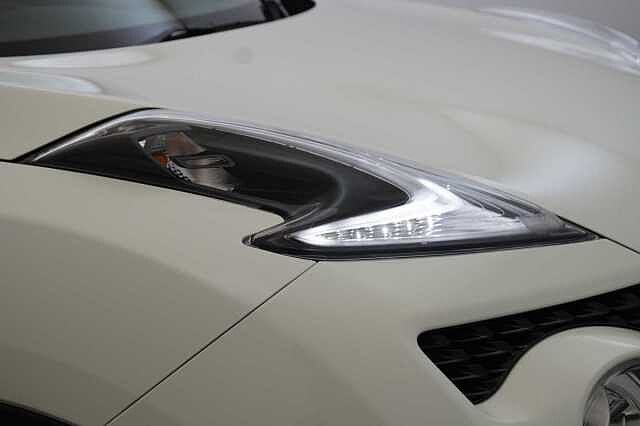 Nissan Juke 1.6 112 Acenta with Auto Air Con and Rear Parking Sensors