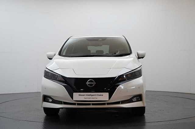 Nissan LEAF 39KW Tekna Auto with BOSE Audio and Pro Pilot Technology
