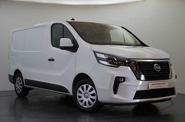 Nissan Primastar 2.0 dCi 110 Acenta L1 H1 2.8T Panel Van with Air Con and Ply Lining