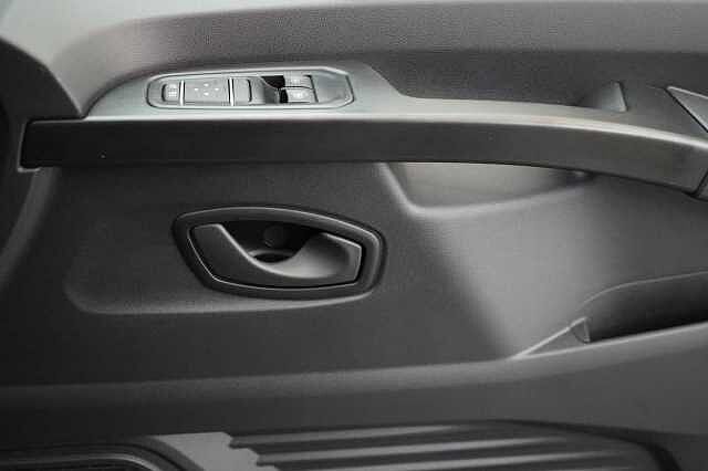 Nissan Primastar 2.0 dCi 110 Acenta L1 H1 3.0T Panel Van with Air Con