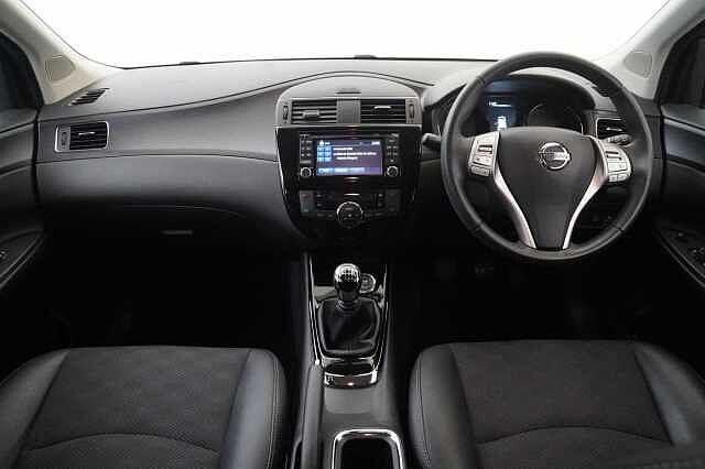 Nissan Pulsar 1.2 DIG-T 115 N-Connecta with Sat Nav and Rear Camera