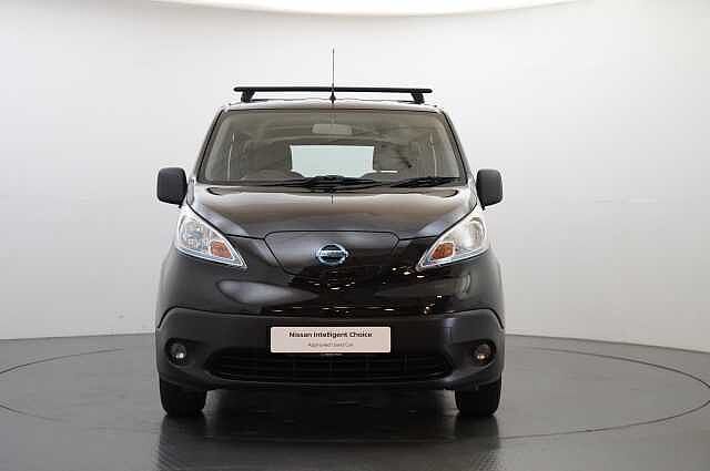 Nissan e-NV200 Combi 40KW Visia Auto with 7 Seats and Heat Pack Upgrade