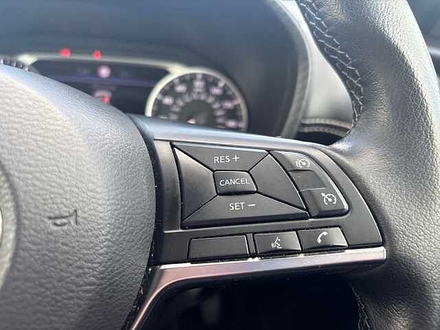 Nissan Juke 1.0 DiG-T 114 N-Connecta 5dr